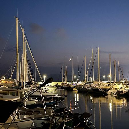 Yacht Studio Galarne Saint-Raphaël Eksteriør billede
